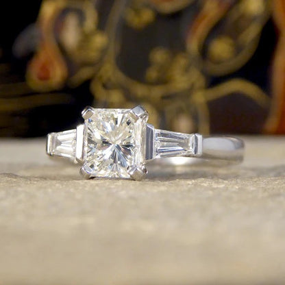 Diamond engagement ring in platinum.