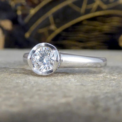 Diamond solitaire engagement ring in white gold.