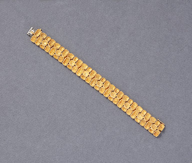 vintage 18ct yellow gold bracelet circa 1960