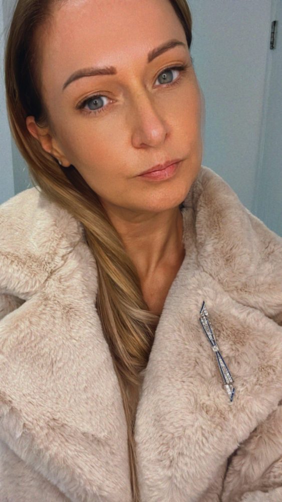 Antique Edwardian Platinum Bow Brooch with Diamond and Sapphires, Circa 1910