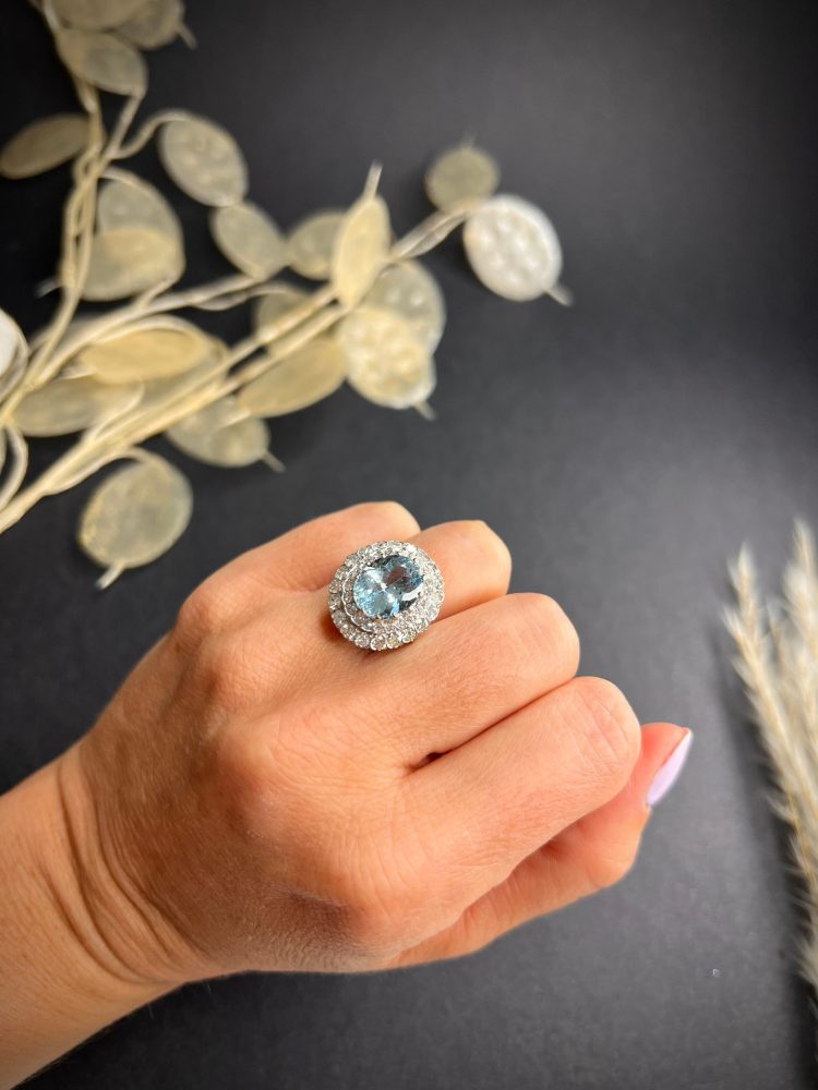 Vintage 18ct White Gold Aquamarine and Diamond Tiered Dress Ring