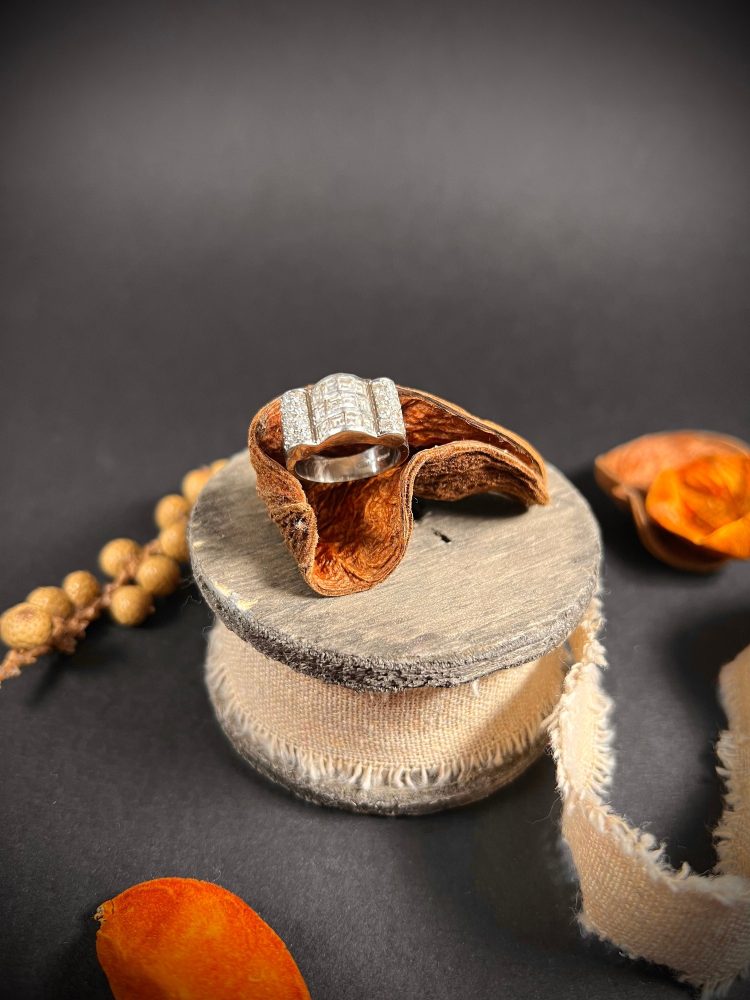 Vintage 1940s Diamond Tank Cocktail Ring