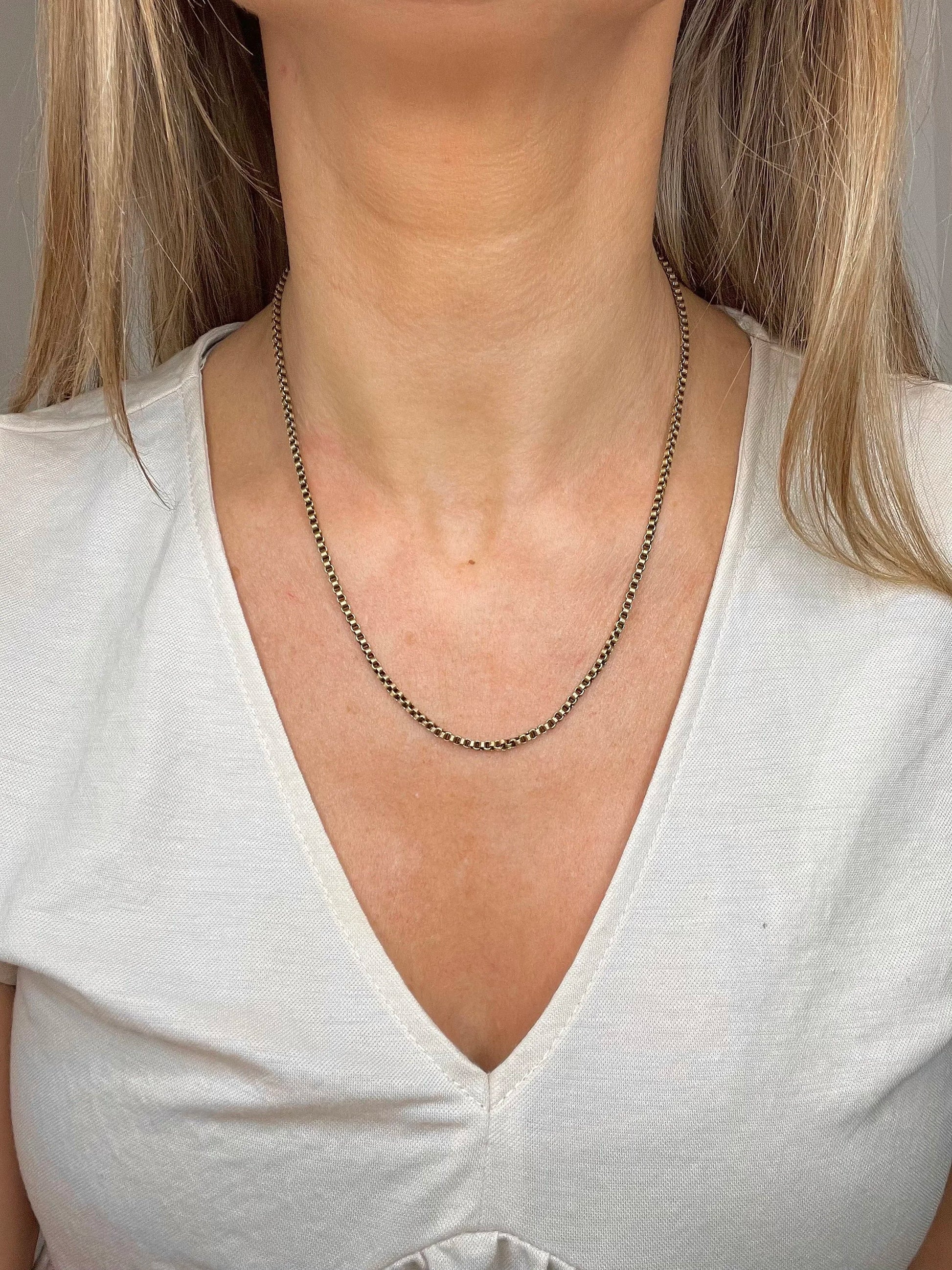 Antique 15 Carat Yellow Gold 18 1/2 Inch Fancy Belcher Link Chain Necklace