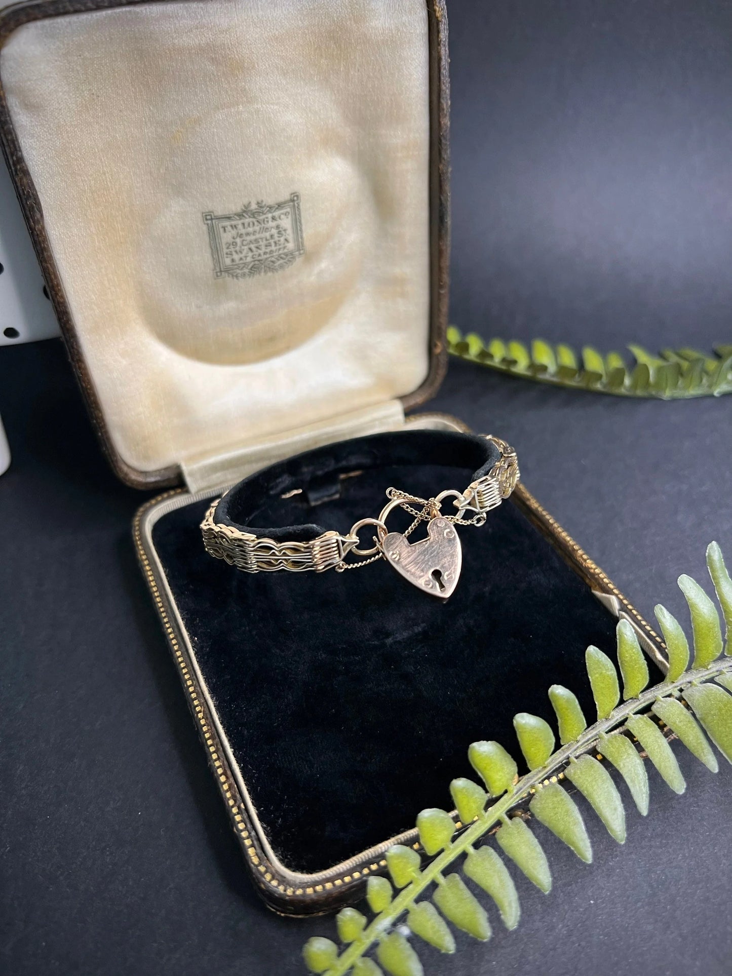 Vintage 9 Carat Rose Gold Gate Bracelet with Heart Padlock, Circa 1970