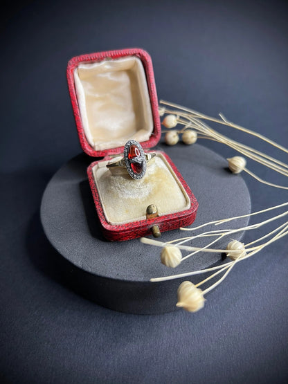 Antique 18 Carat Gold and Platinum Cabochon Garnet and Diamond Ring, Circa 1900