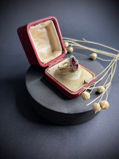 Antique 18 Carat Gold and Platinum Cabochon Garnet and Diamond Ring, Circa 1900