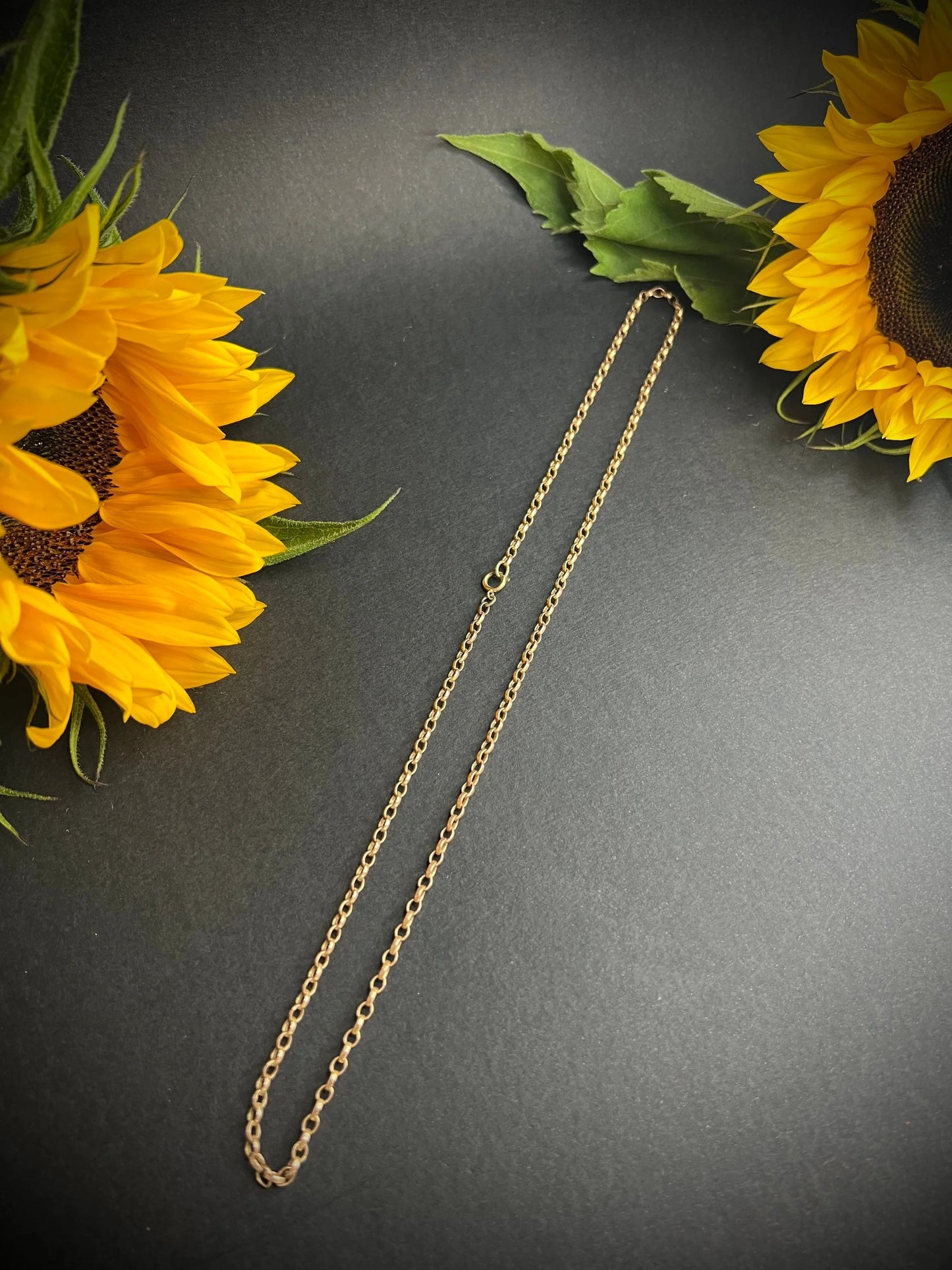 Vintage 9 ct Rose Gold, 1970's 22 3/4 Inch Oval Belcher Link Chain