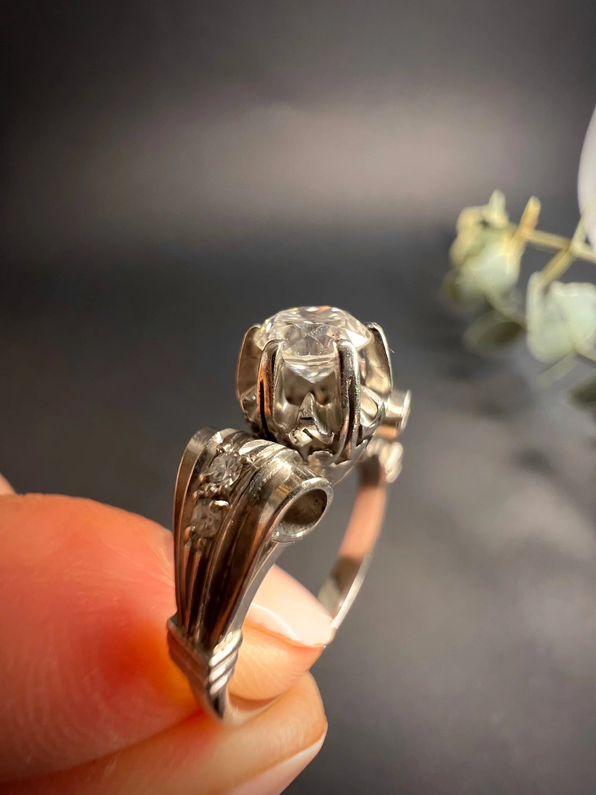 Antique Platinum 0.60 Carat Single Stone Diamond Engagement Ring, Circa 1920