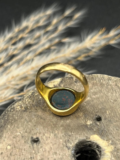 Antique 18 Carat Yellow Gold Bloodstone Signet Ring, Hallmarked Birmingham 1915