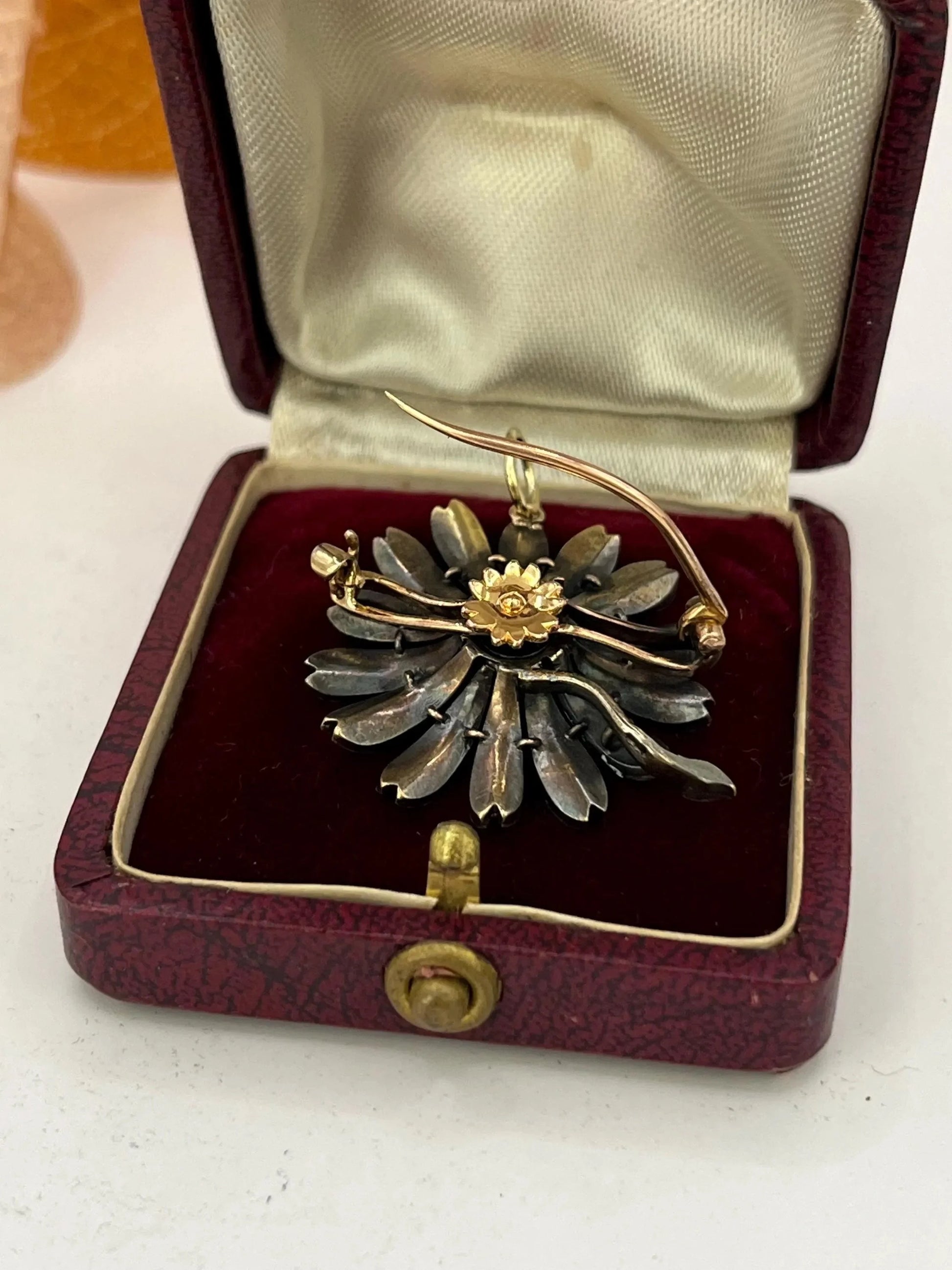 Victorian 18 Carat Gold, Silver, Enamel and Diamond Flower Brooch/Pendant