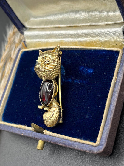 Vintage 14ct Yellow Gold Sapphire and Garnet Cat Brooch, Circa 1970