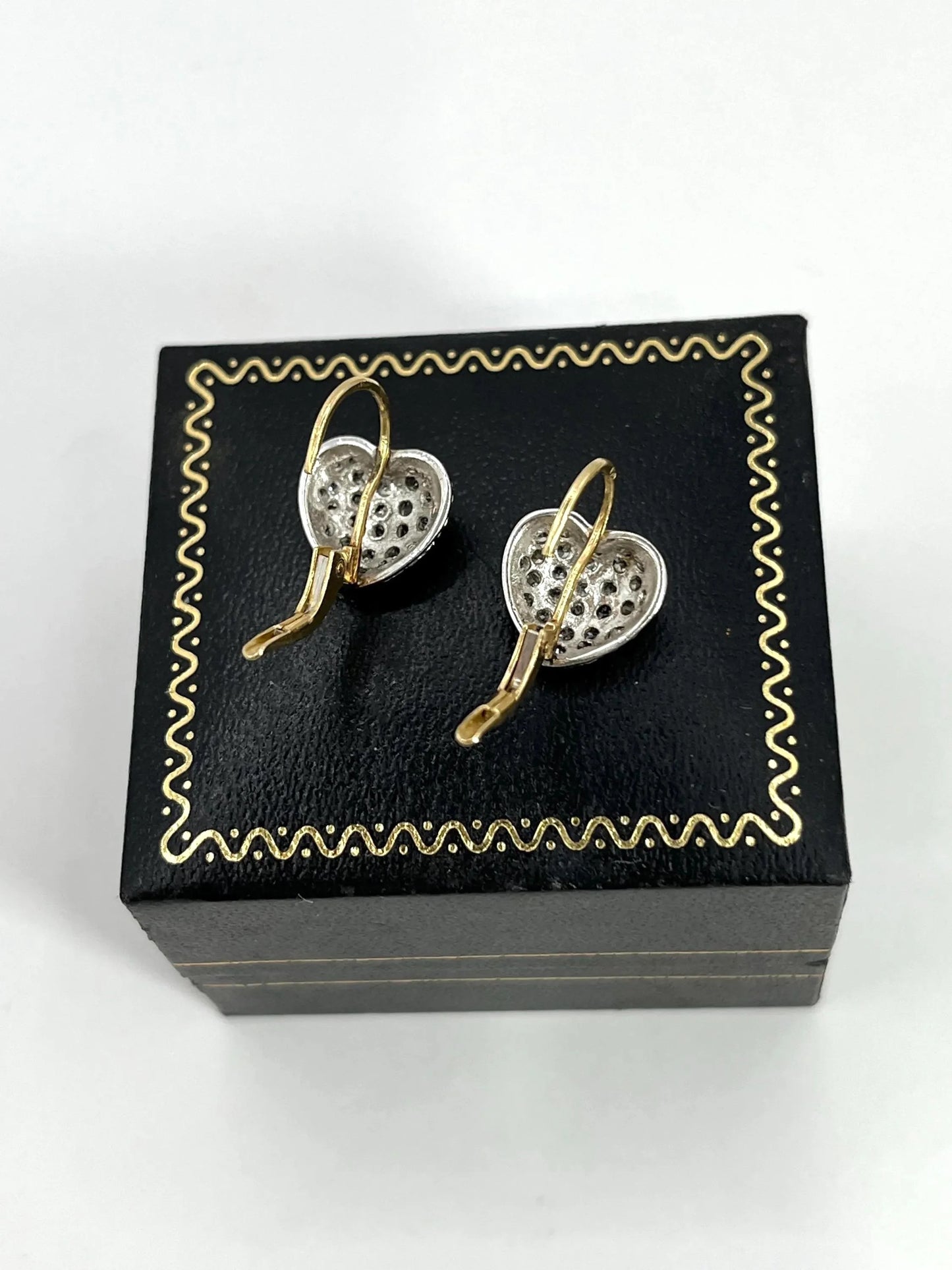 18 Carat White Gold Diamond Heart Shaped Earrings, 1.00 Carat