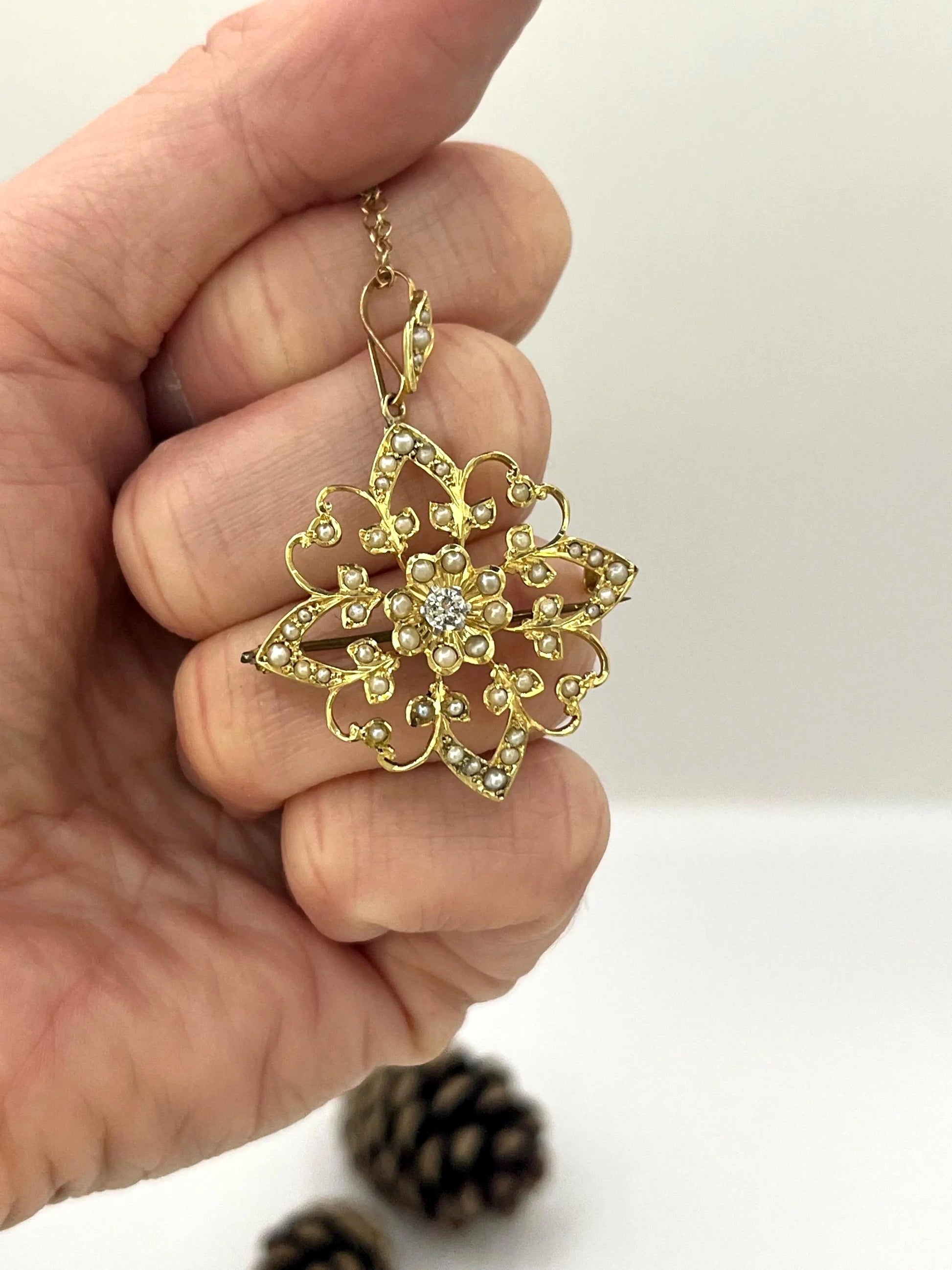 Edwardian 15 Carat Yellow Gold Diamond and Seed Pearl Pendant/Brooch, Circa 1910