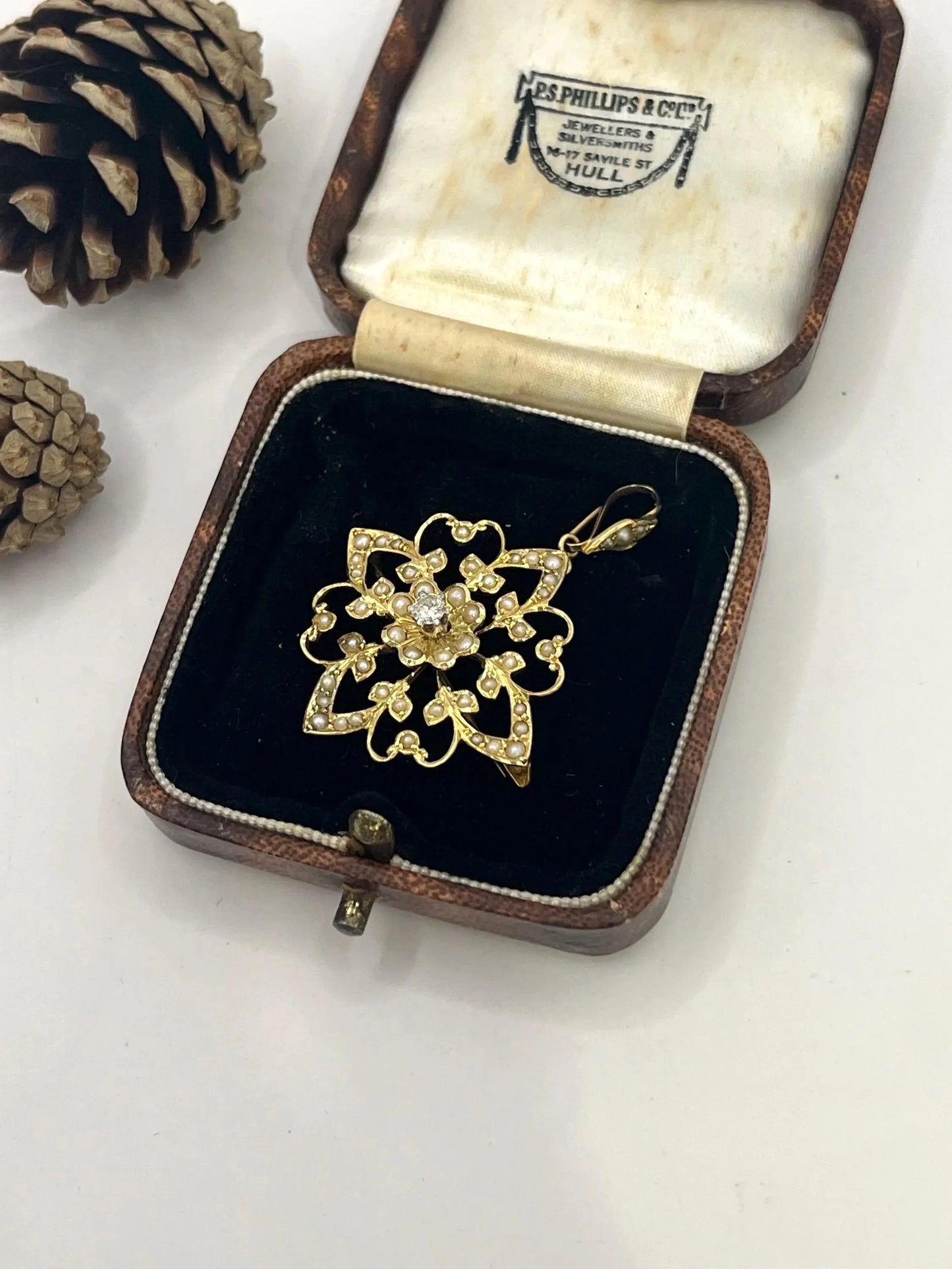 Edwardian 15 Carat Yellow Gold Diamond and Seed Pearl Pendant/Brooch, Circa 1910