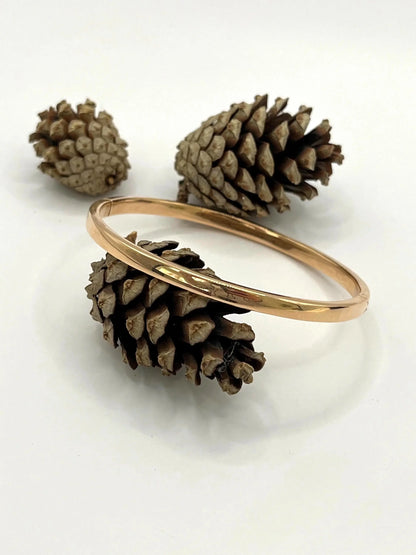 Vintage 1980's 18 Carat Rose Gold, Plain Hinged Bangle