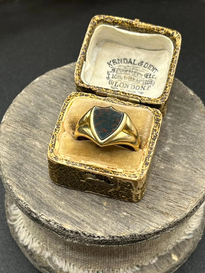 Art Deco 18 Carat Yellow Gold Bloodstone Shield Signet Ring, Circa 1920