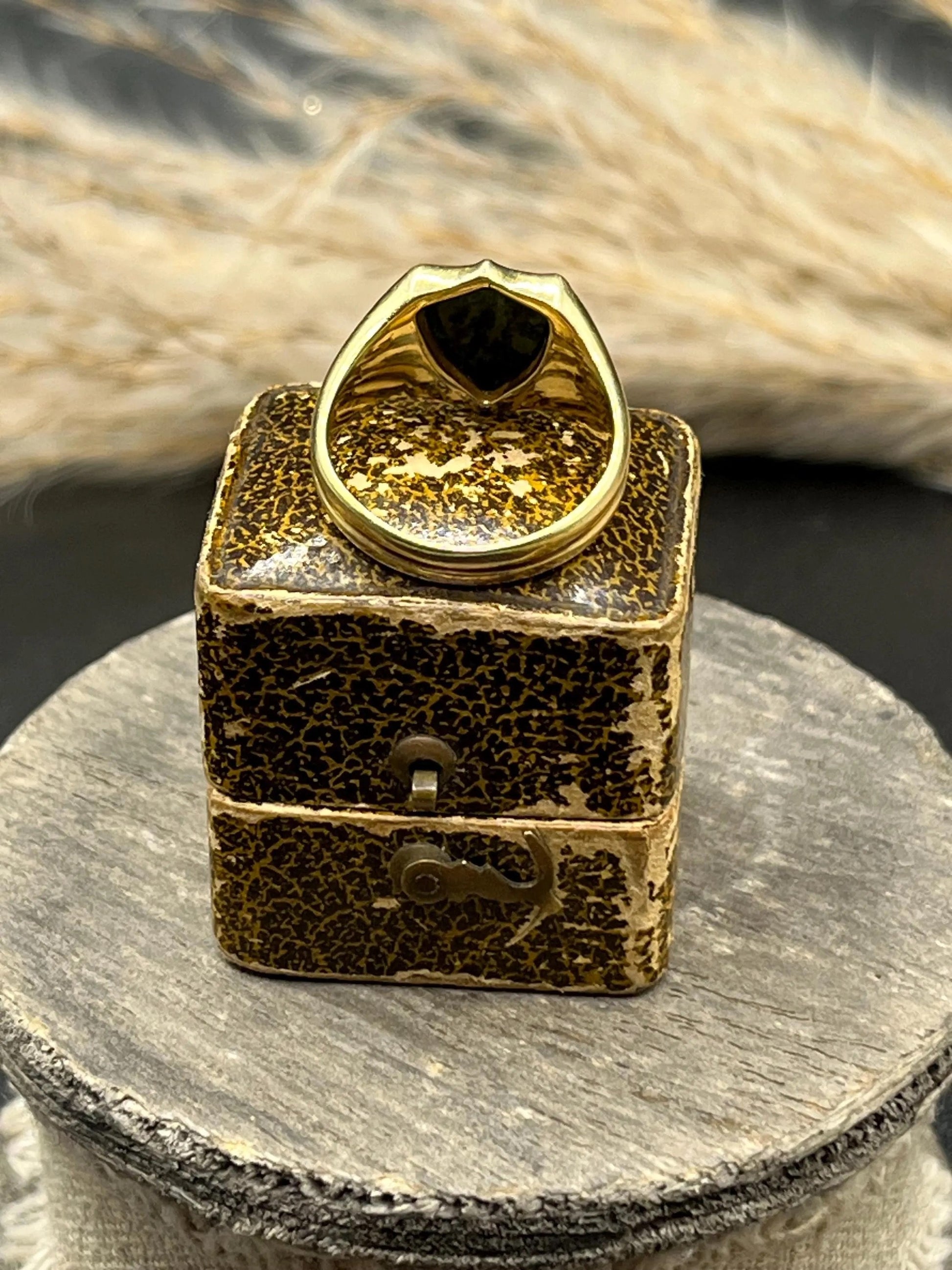 Art Deco 18 Carat Yellow Gold Bloodstone Shield Signet Ring, Circa 1920