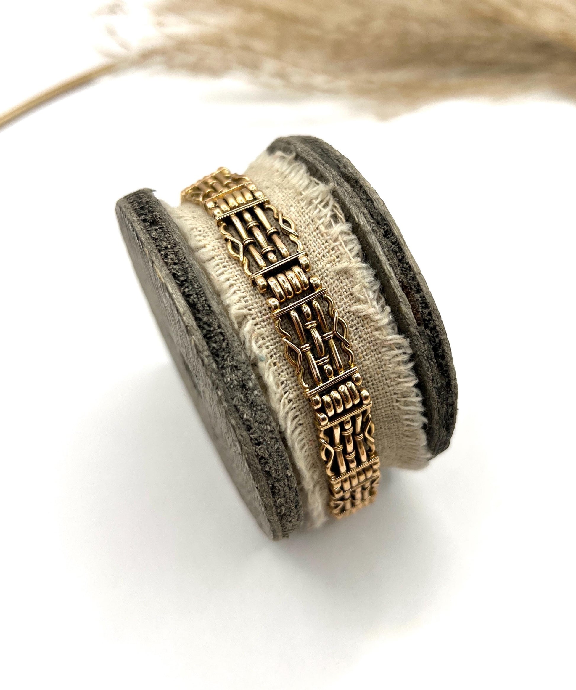 Antique 15ct Yellow Gold Stamped, 1920s Gate Bracelet
