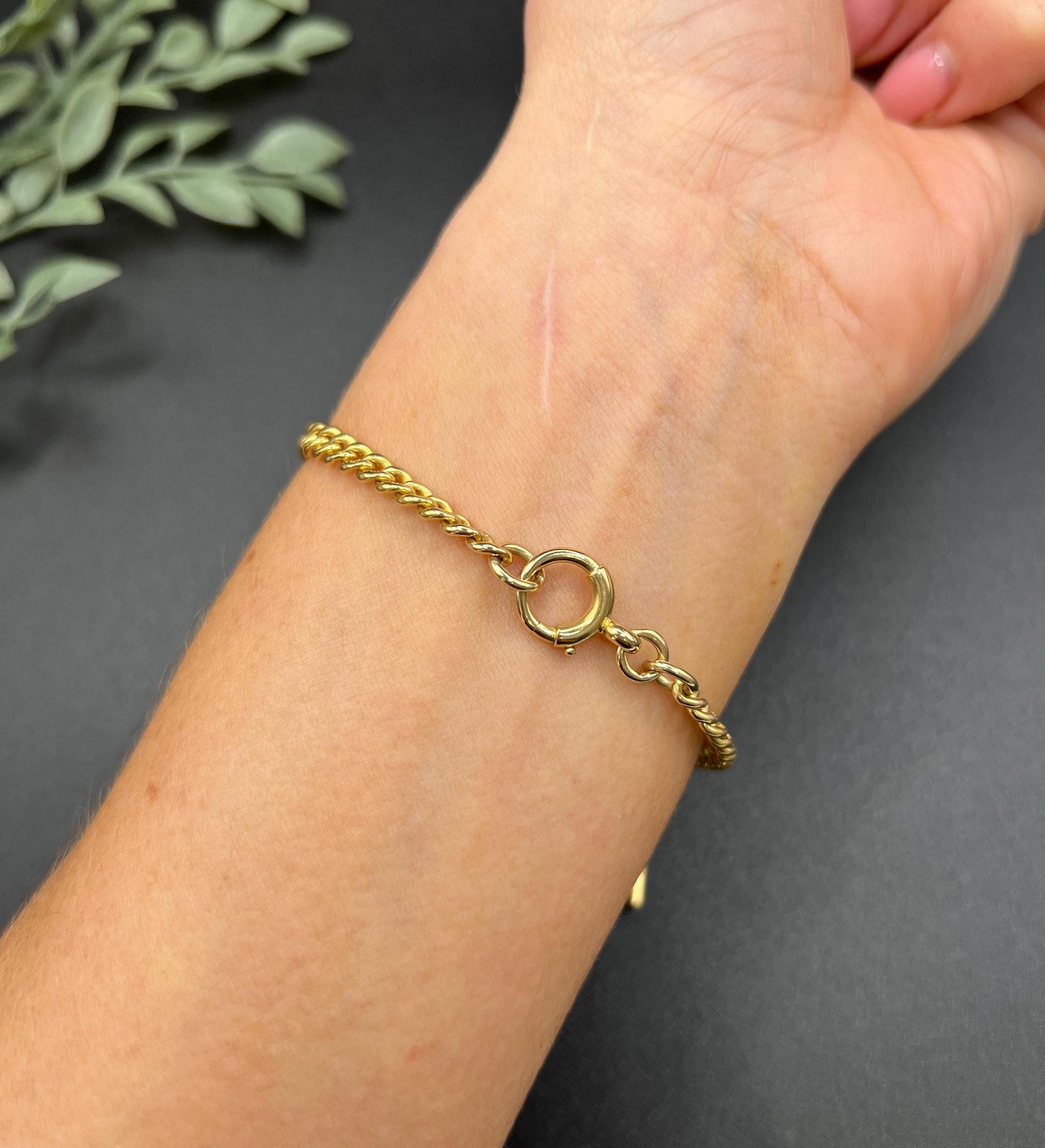 Antique 18ct Yellow Gold, Victorian Curb Link Albert Bracelet