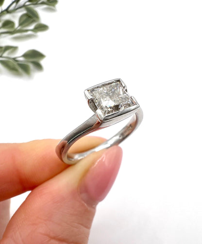 Vintage 18ct White Gold, Princess Cut Diamond Single Stone Engagement Ring