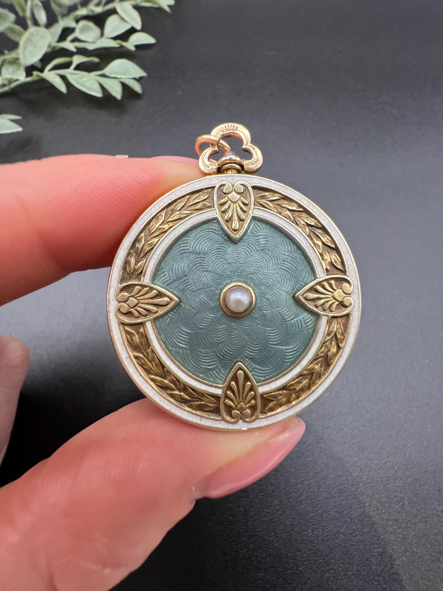 Antique 15ct Yellow Gold, 1920s Guilloche Enamel Round Locket