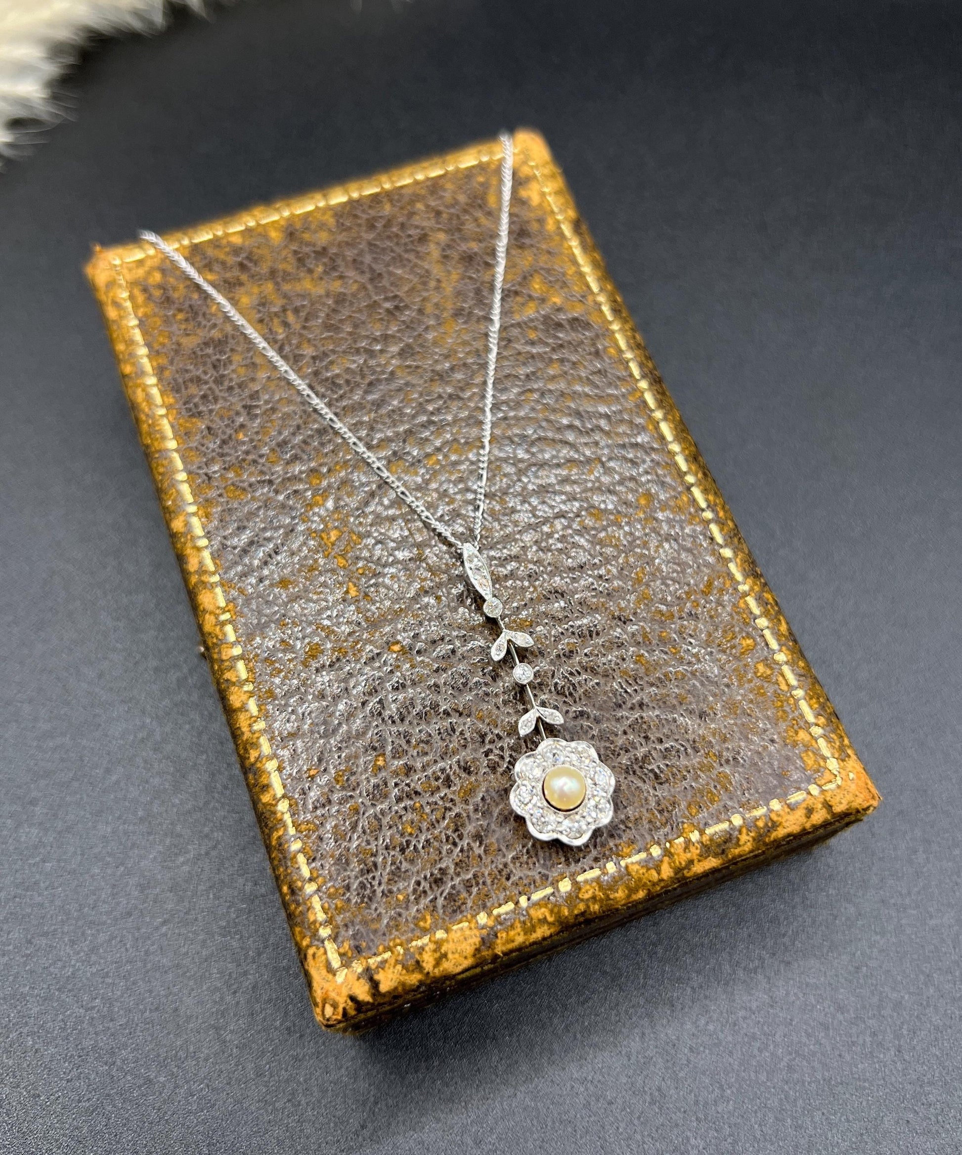 Antique 18ct Gold & Platinum, Edwardian Diamond and Pearl Daisy Pendant Necklace