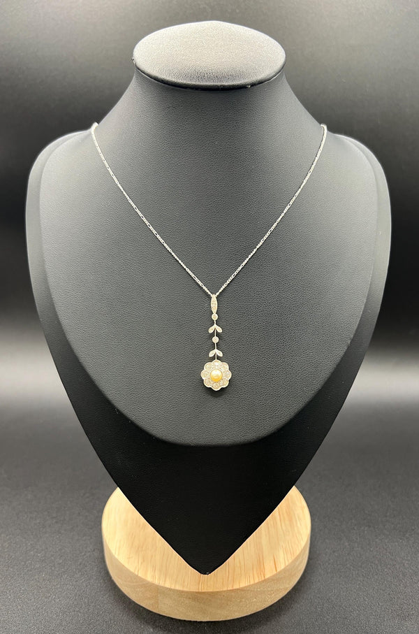 Antique 18ct Gold & Platinum, Edwardian Diamond and Pearl Daisy Pendant Necklace