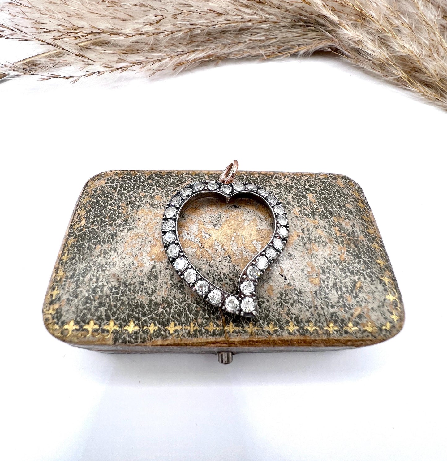 Antique 18ct Gold & Silver French Stamped, Victorian Diamond Witches Heart Pendant