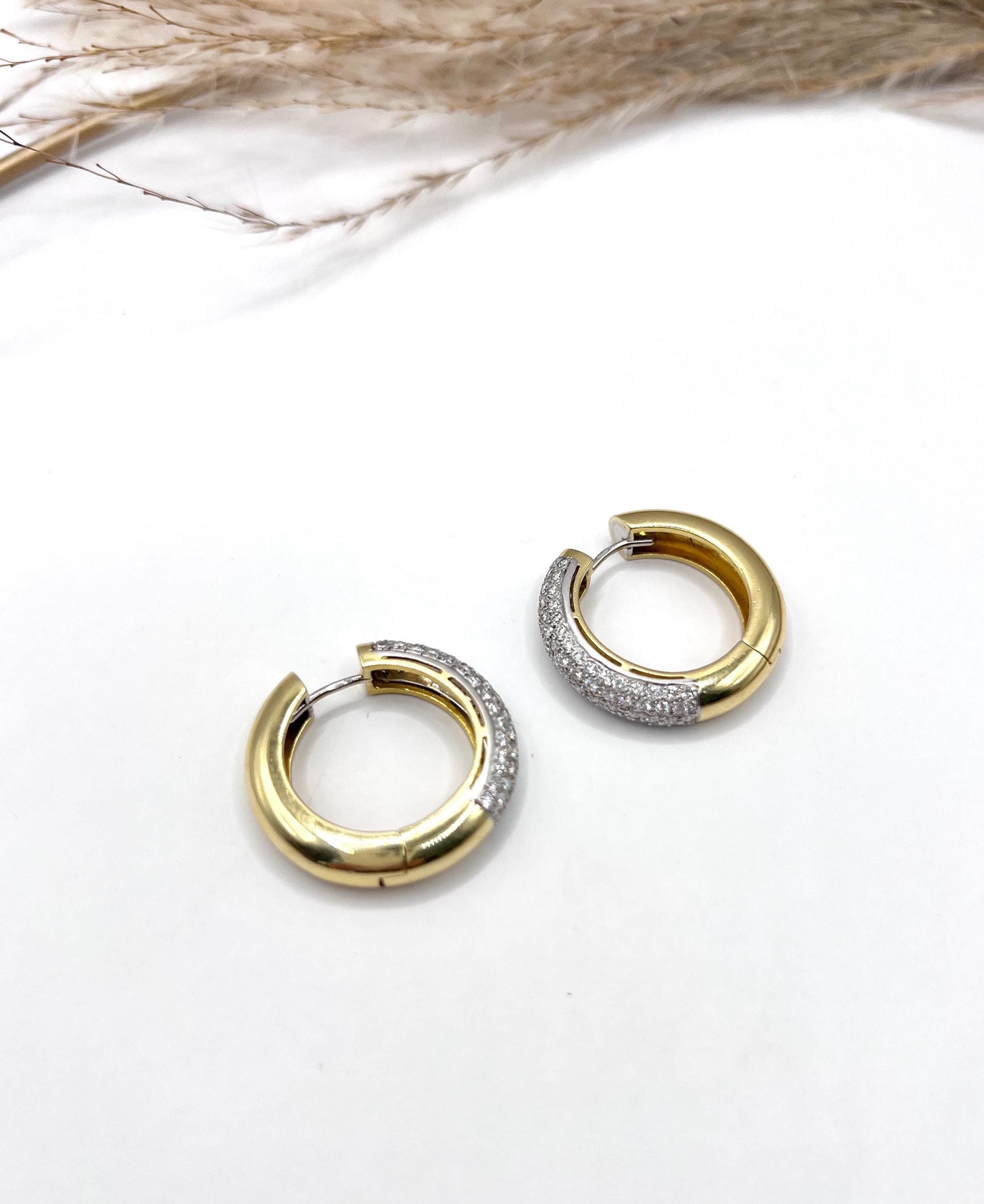Vintage 18ct Yellow Gold Pavé Diamond Huggies Hoop Earrings