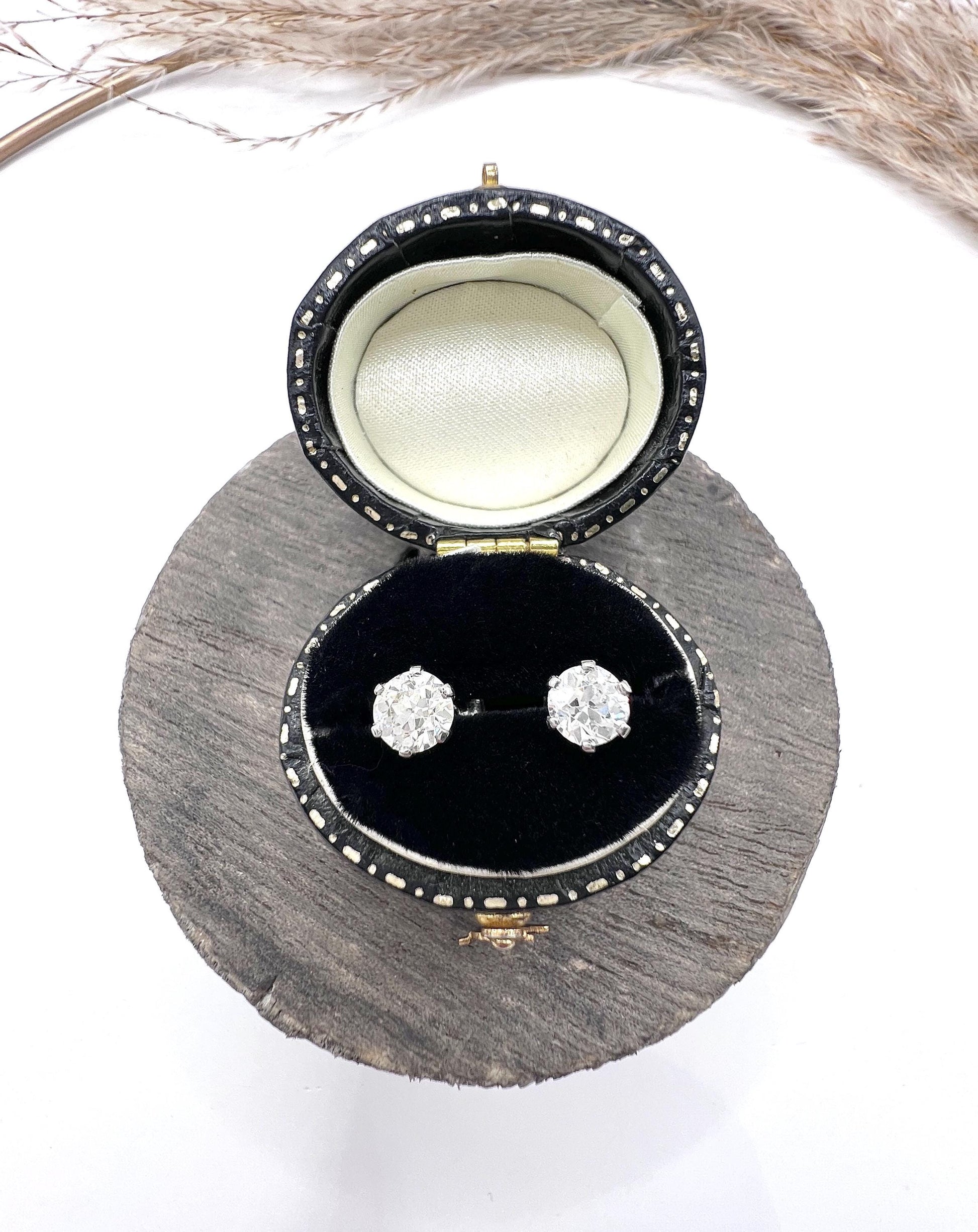 Vintage 1930s Platinum Stamped, 1.05 Carat Diamond Stud Earrings