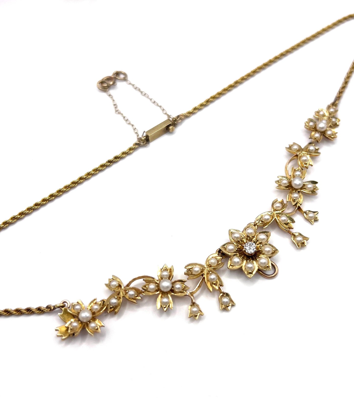 Antique 15ct Yellow Gold, Edwardian era Floral Pearl Necklace