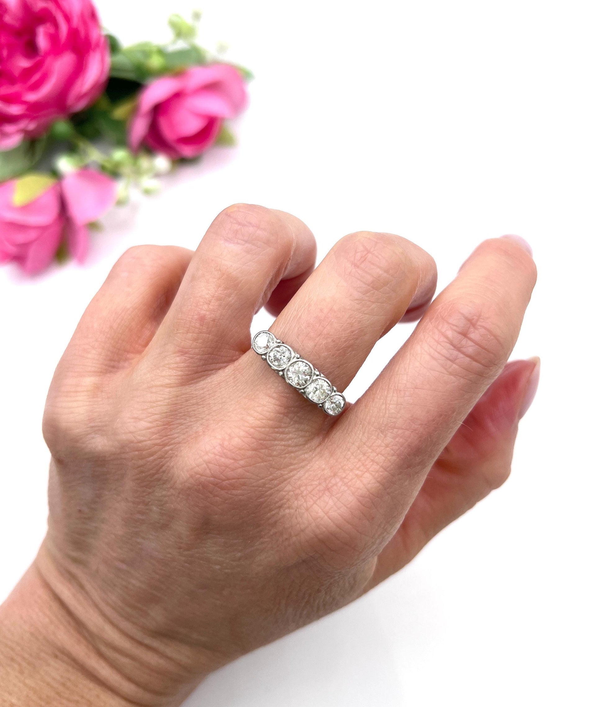 Antique 18ct White Gold, Edwardian 5 Stone Diamond Engagement Ring