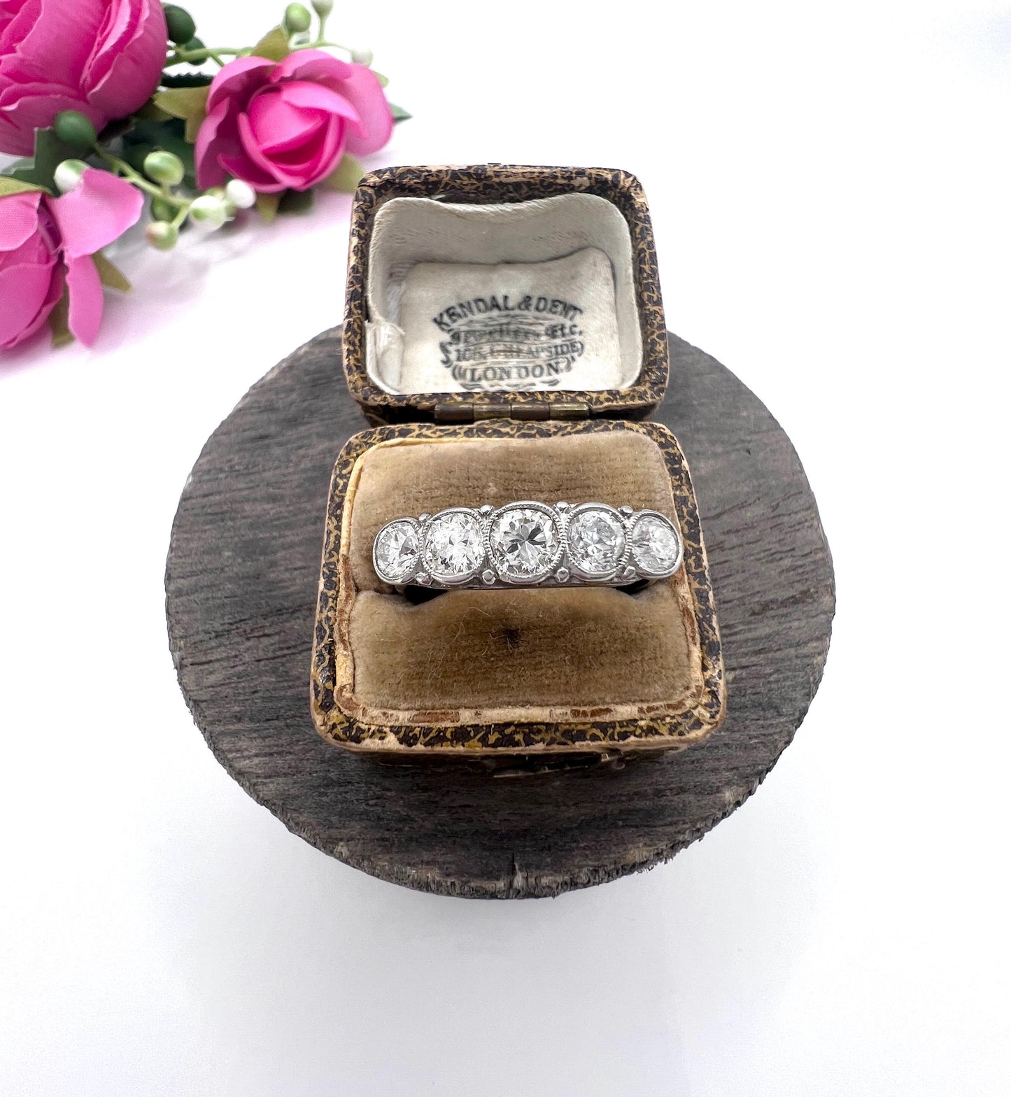 Antique 18ct White Gold, Edwardian 5 Stone Diamond Ring