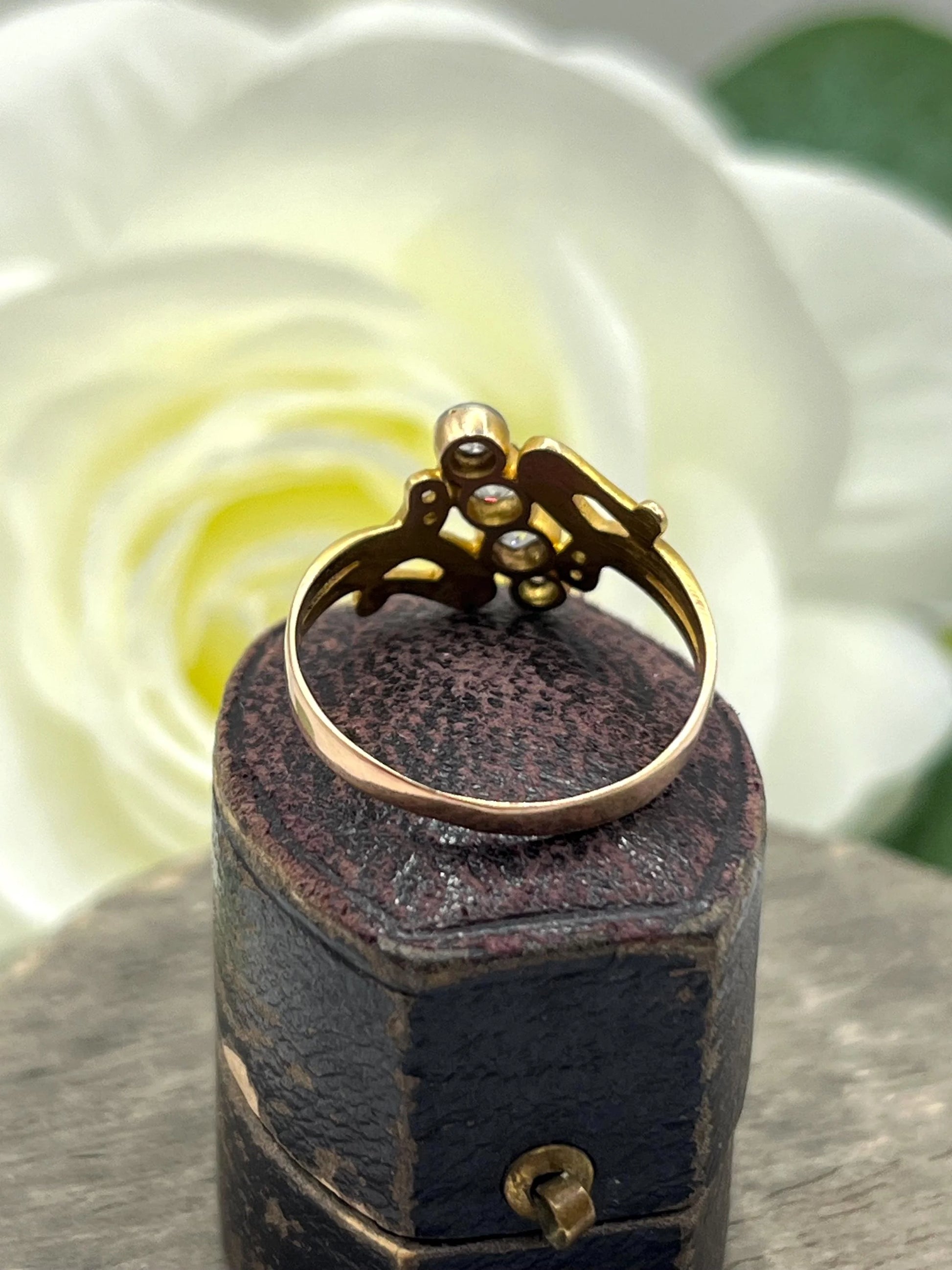 Antique Art Nouveau 14 Carat Yellow Gold Four Stone Diamond Ring