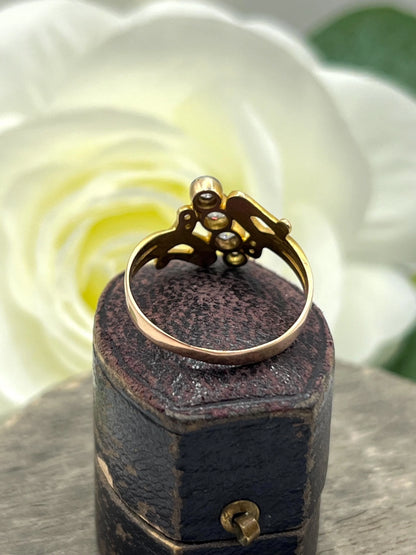 Antique Art Nouveau 14 Carat Yellow Gold Four Stone Diamond Ring