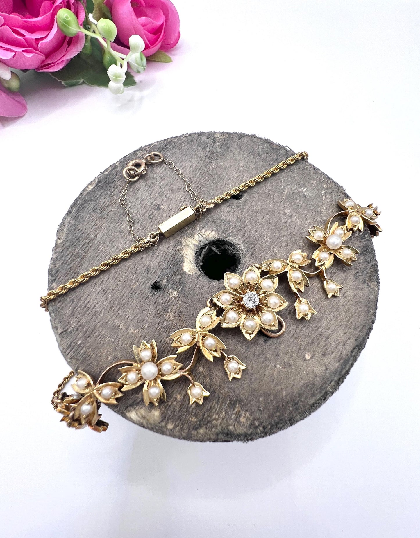 Antique 15ct Yellow Gold, Edwardian era Floral Pearl Necklace