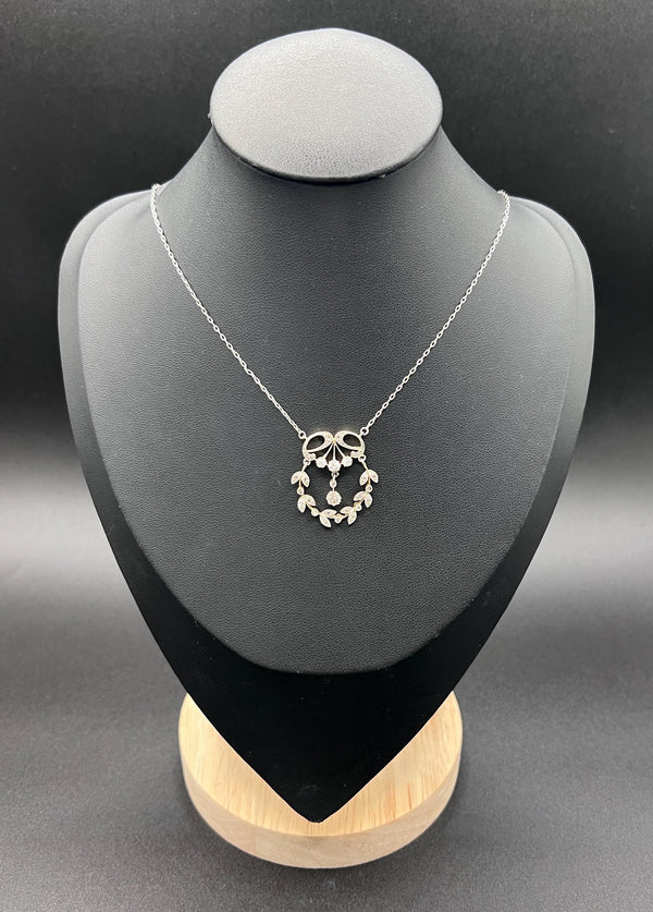 Antique 18ct Gold & Platinum, Edwardian Diamond Floral Pendant Necklace
