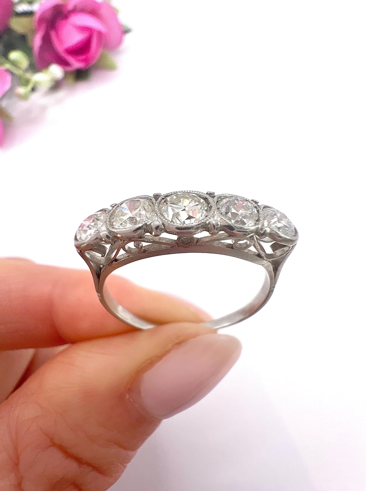 Antique 18ct White Gold, Edwardian 5 Stone Diamond Ring