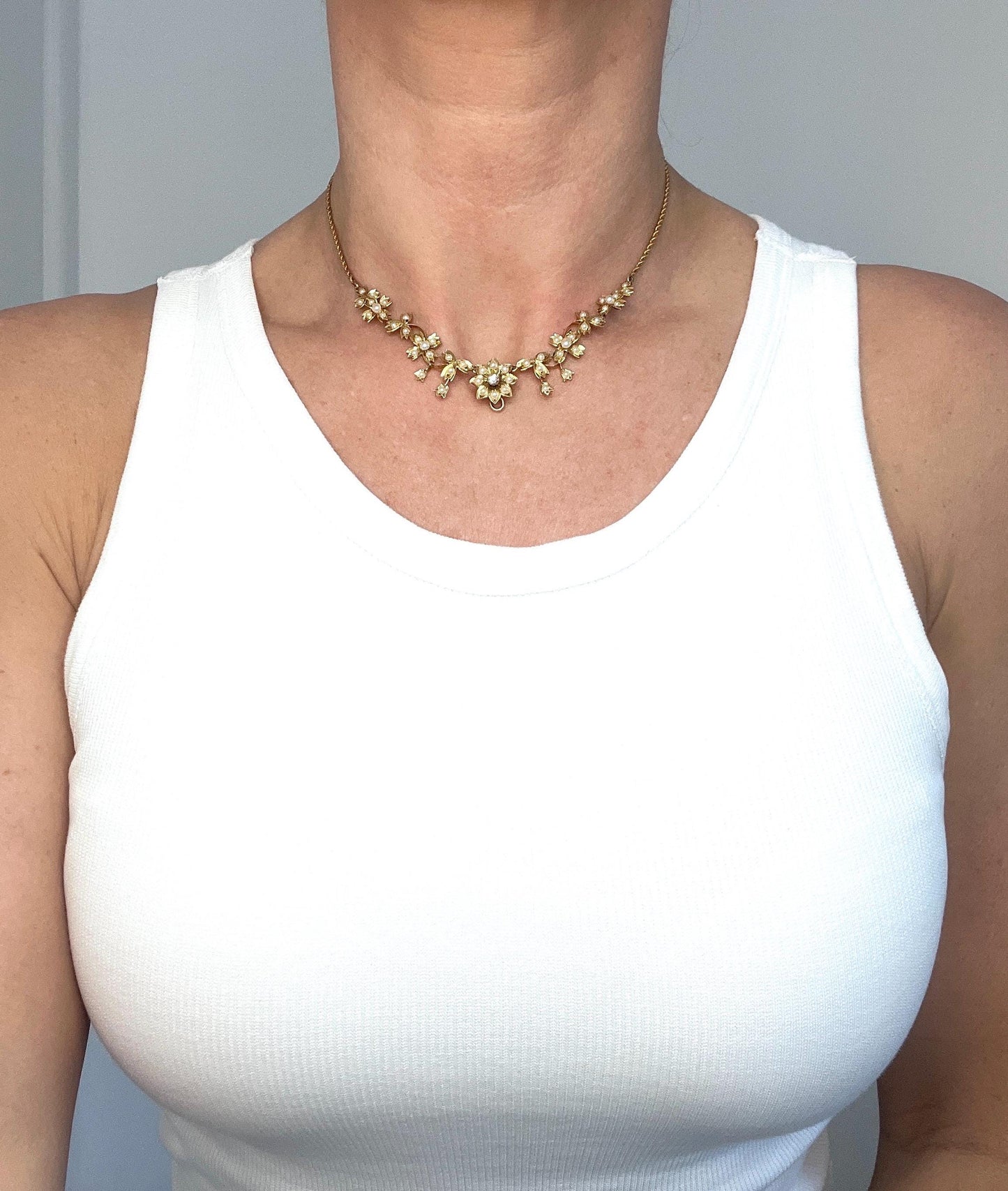 Antique 15ct Yellow Gold, Edwardian era Floral Pearl Necklace