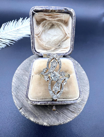 Antique 18ct Gold & Platinum, Edwardian era Diamond Belle Époque Ring