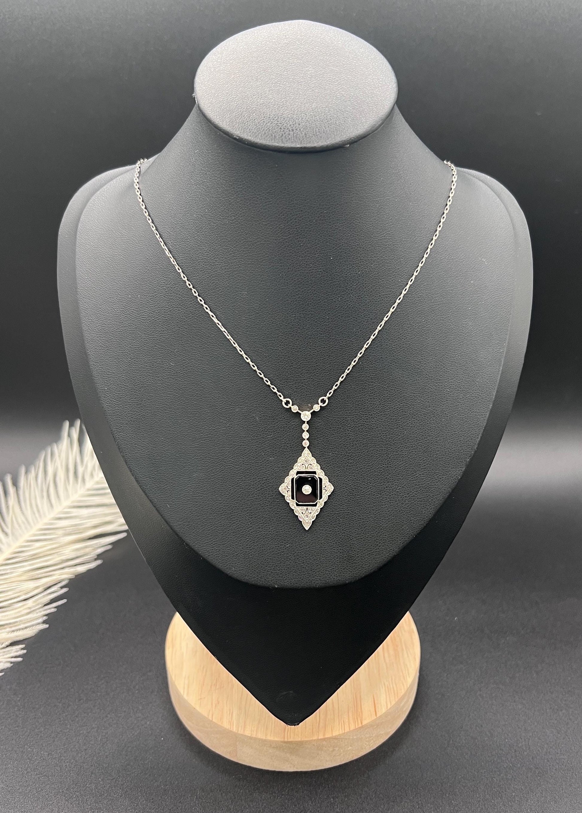 Antique 18ct Gold & Platinum, Edwardian Onyx and Diamond Pendant Necklace