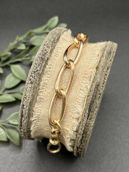 Victorian 9 Carat Rose Gold Link Chain Extender with Dog Clip Clasp, Circa 1900