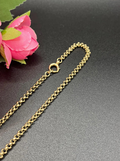 A yellow gold belcher link chain necklace