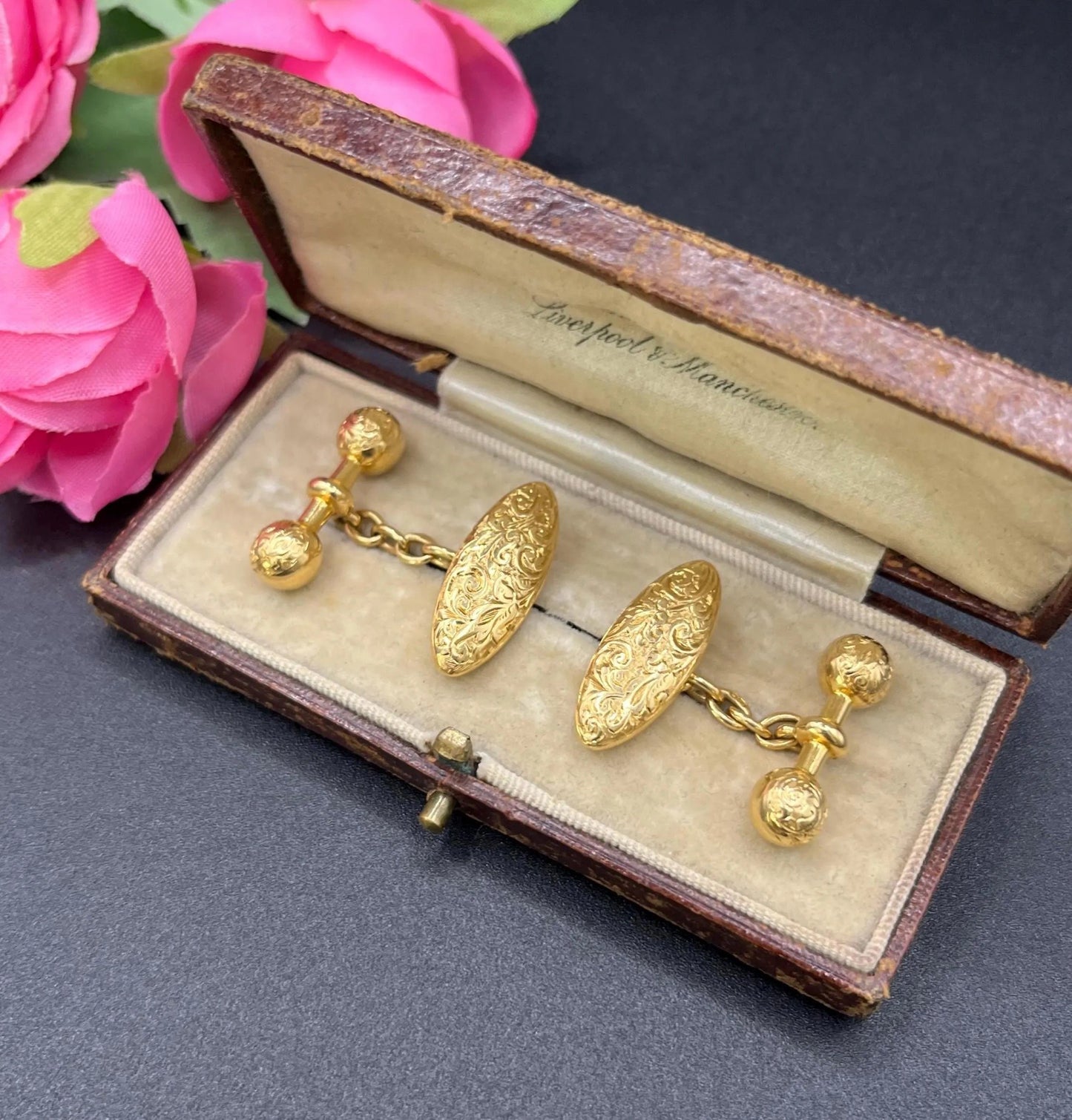 Victorian 18 Carat Yellow Gold Hand Engraved Cufflinks, Circa 1880