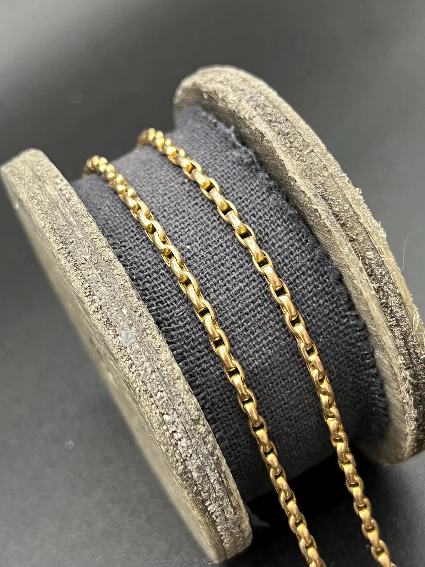 Antique 9 Carat Yellow Gold 21.5 Inch Chain Necklace with T-Bar