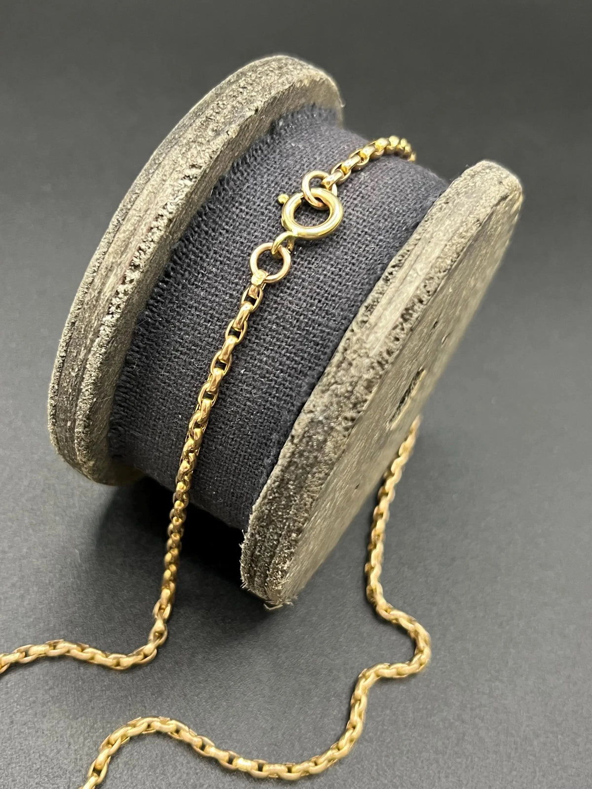 Antique 9 Carat Yellow Gold 21.5 Inch Chain Necklace with T-Bar