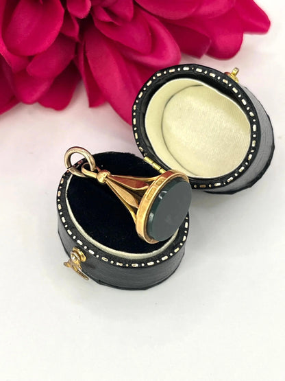 Edwardian 18 Carat Yellow Gold Bloodstone Fob, Circa 1910