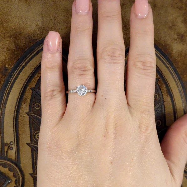 Diamond engagement ring in platinum.