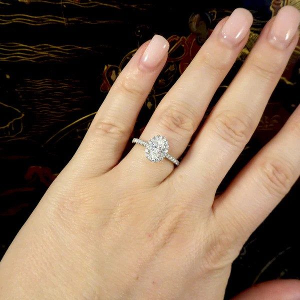 Diamond cluster ring in platinum.