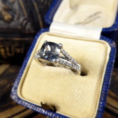 1.50 Carat Teal Sapphire And Diamond Ring In Platinum